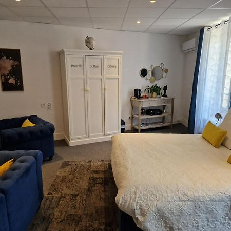 Le Manoir- Cluny B&B 외부 사진