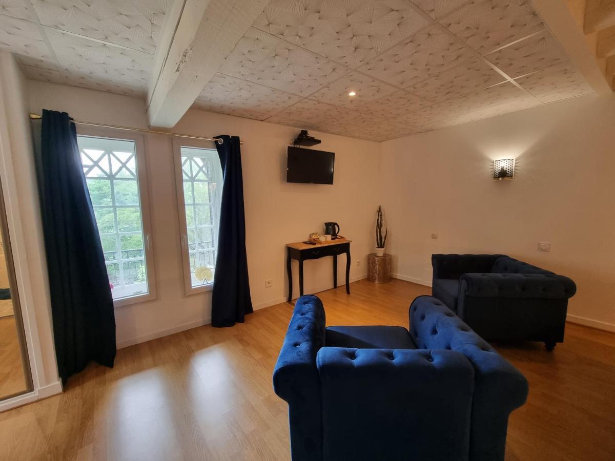 Le Manoir- Cluny B&B 외부 사진