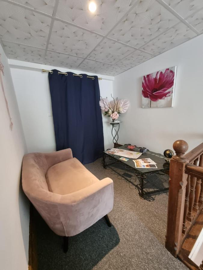 Le Manoir- Cluny B&B 외부 사진