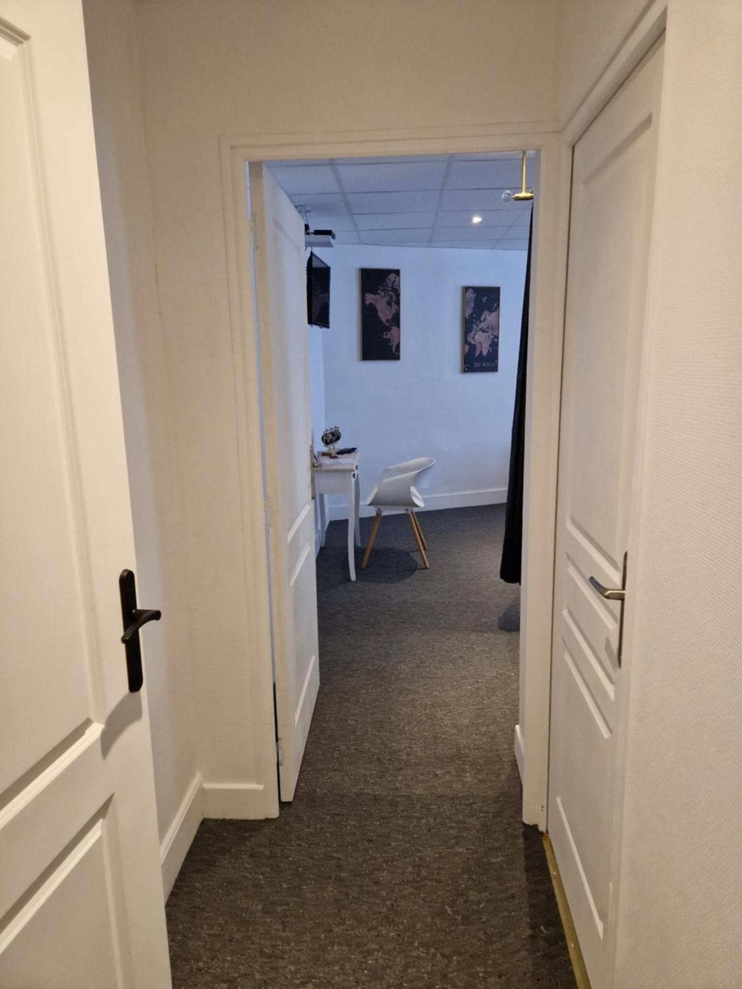 Le Manoir- Cluny B&B 외부 사진