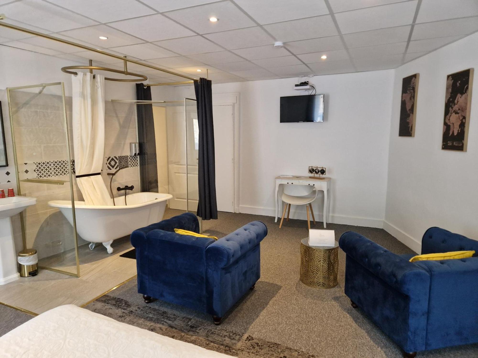 Le Manoir- Cluny B&B 외부 사진
